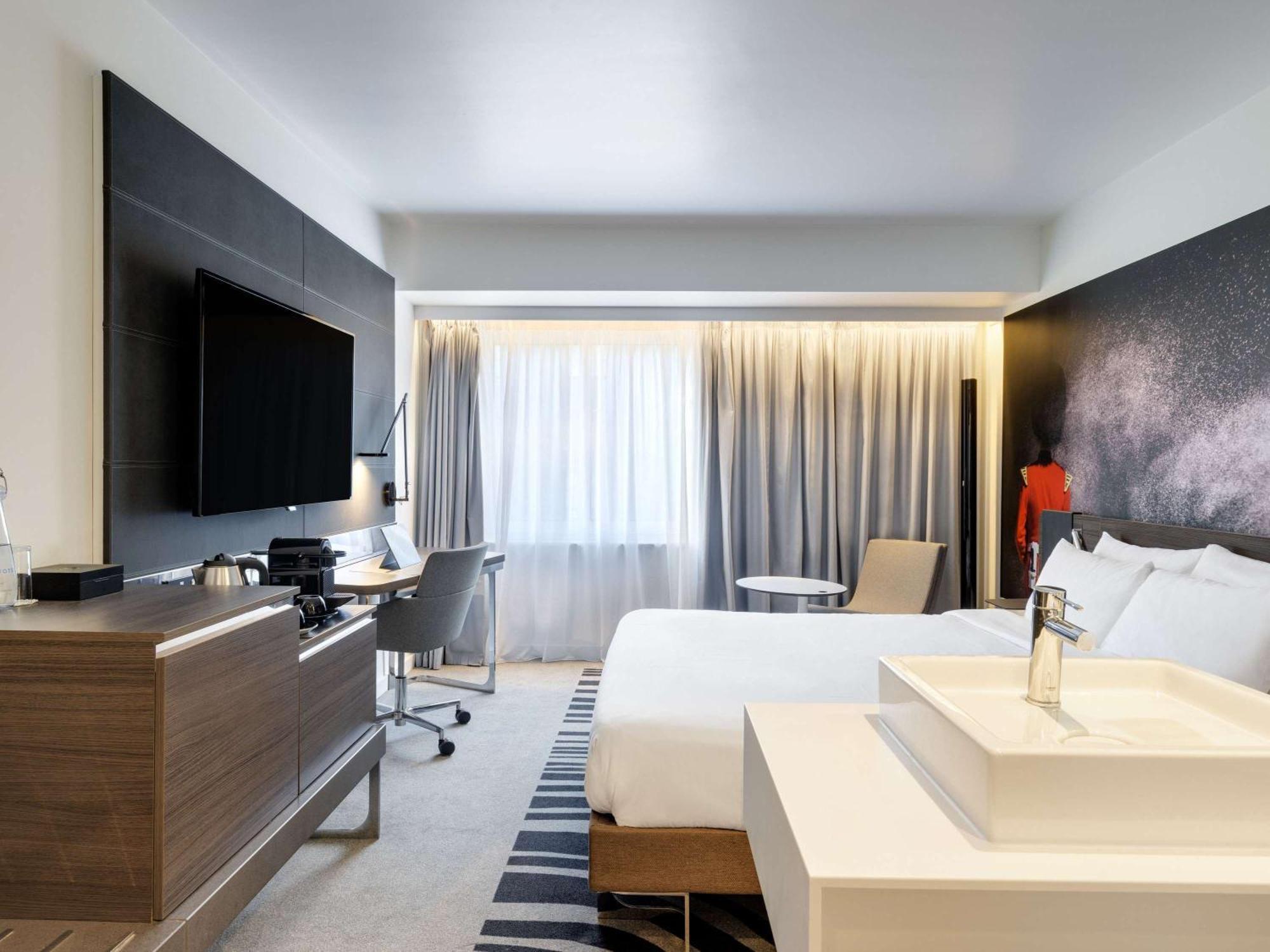 Novotel Tower Bridge 4* London